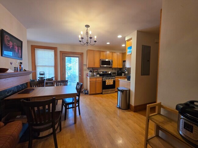 Photo - 92 Gore St
