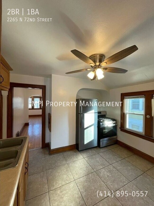 Photo - 2265 N 72nd St