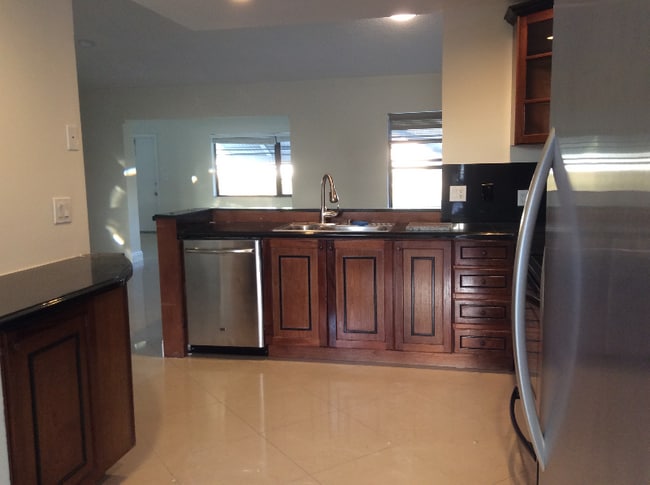 Photo - 19336 Carolina Cir