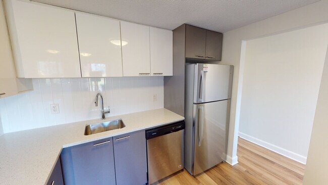 Photo - Britannia Beach