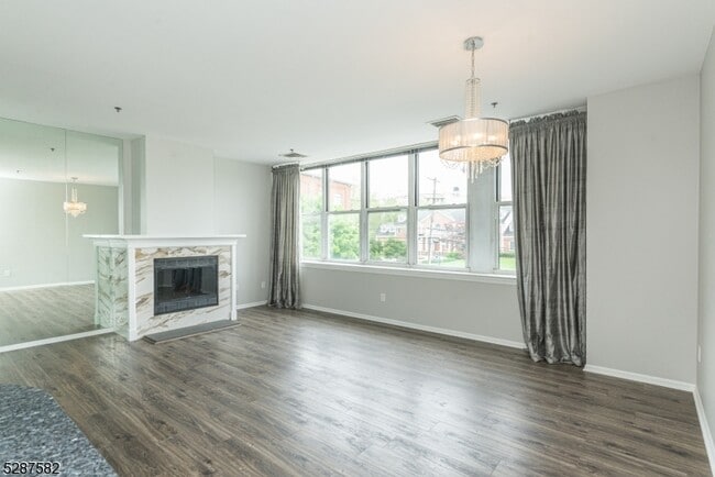 Photo - 240 Main St Unit 313