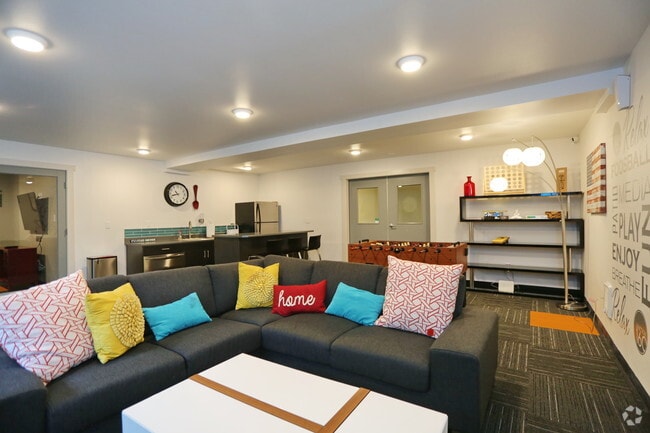 Photo - Junction 160