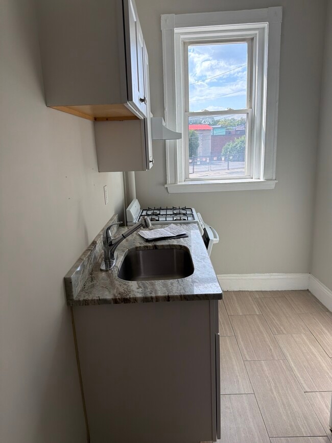 1197 Commonwealth Ave Unit 5