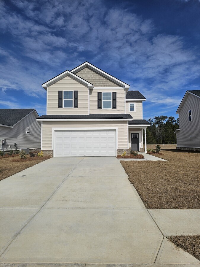 Photo - 212 Justify Ave
