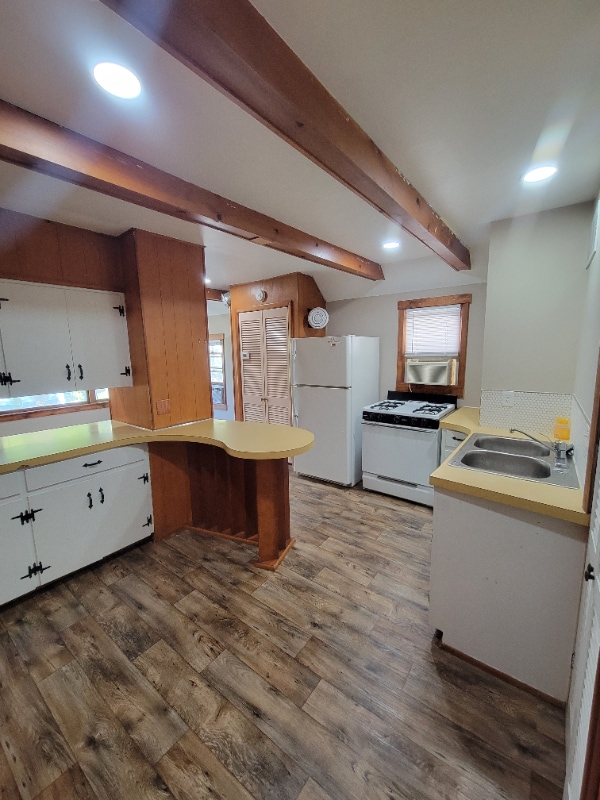 Photo - 38 Grove St NE Unidad 2