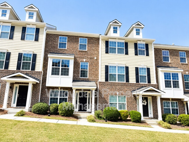 Building Photo - 6025 Kentworth Dr