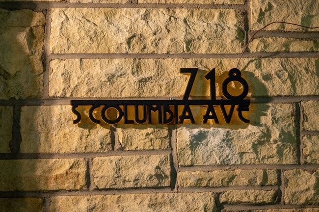 Photo - 718 S Columbia Ave Unidad A