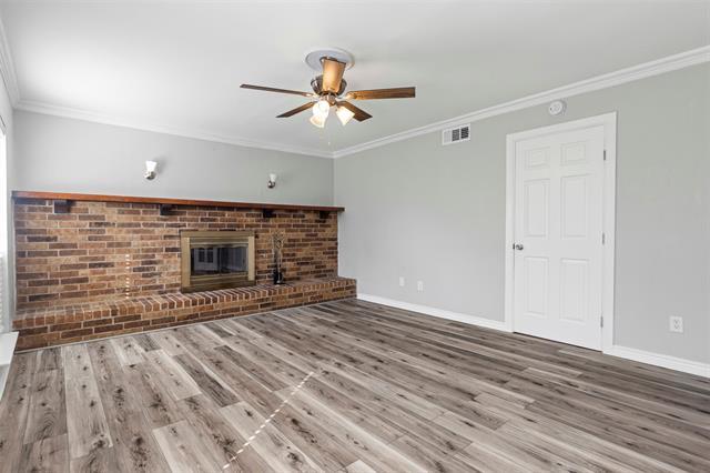 Photo - 901 Pyramid Dr