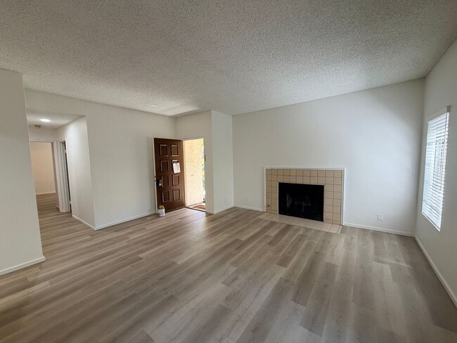 Photo - 2040 Donovan Ct