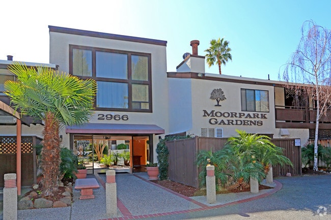 Building Photo - Moorpark Garden Apartments