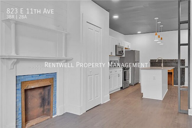 Photo - 823 E 11th Ave