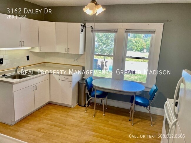 Photo - 3162 Daley Dr