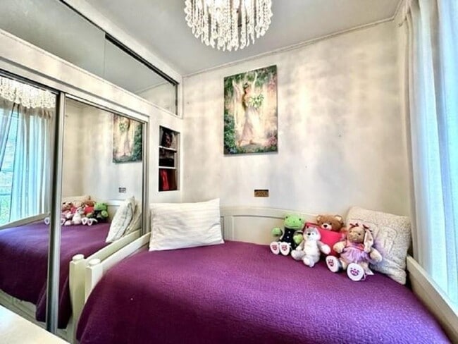 Photo - 599 Carroll St Unit 3