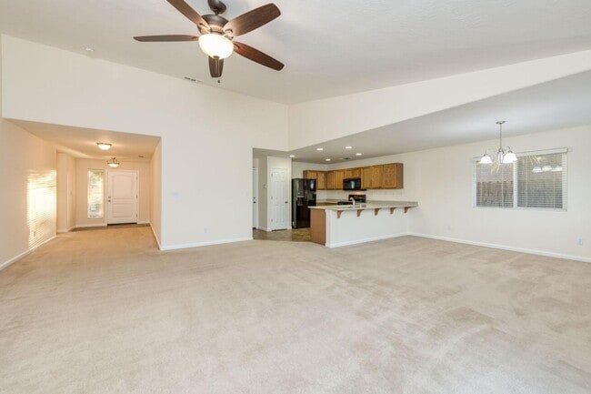 Photo - Clean and neat 4 bedroom, 2 bathroom single story in the Fancher Creek area 93727