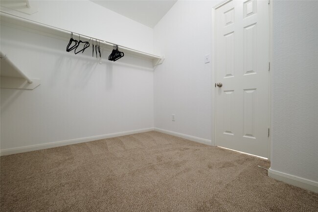 Photo - 1203 Lavender Shade Ct