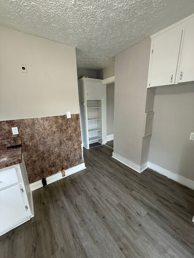 Photo - Section 8 Accepted!!! Newly Renovated 3br ...