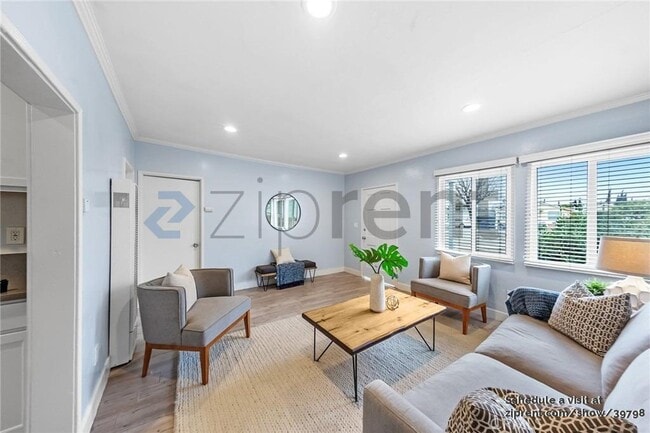 Photo - 9320 Ives St