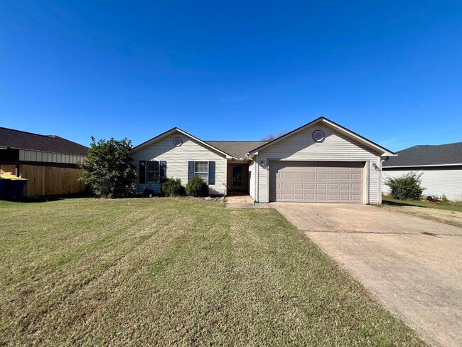 Photo - 16 Tacoma Dr