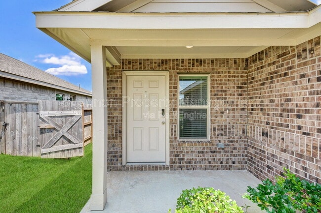 Photo - 26735 Wilderye Cv Ln