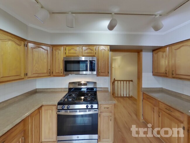 Photo - 1045 Brush Hill Ln