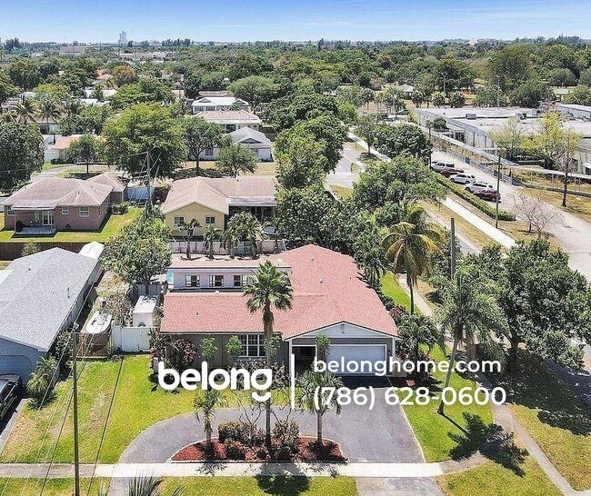 Photo - 5380 SW 8th Ct