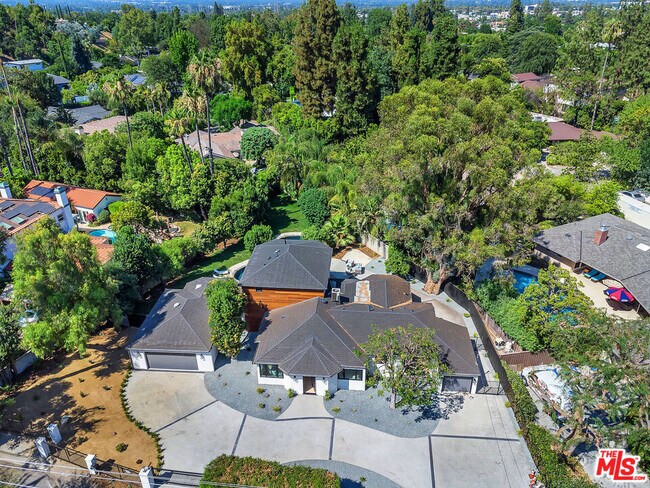 19061 Wells Dr