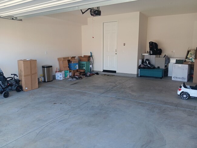 Photo - Newer 4 Bedroom Home is now for rent!