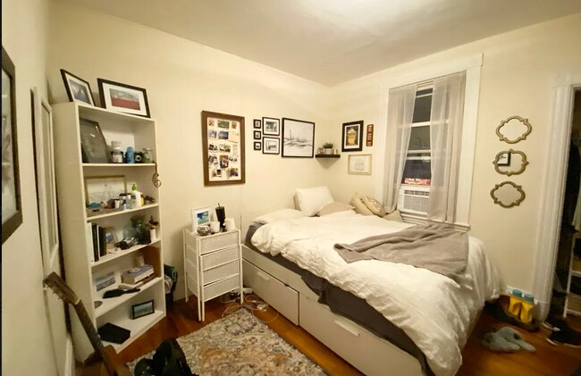 Photo - 1524 Tremont St Unit B2