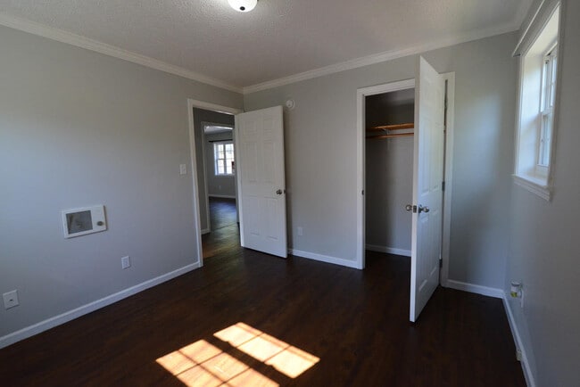 Photo - 374 Ann St Unit A