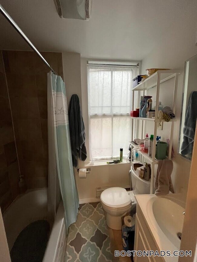 Photo - 115 Salem St Unit 16