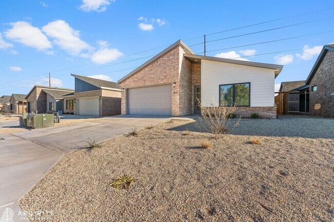 Photo - 4521 22nd Pl