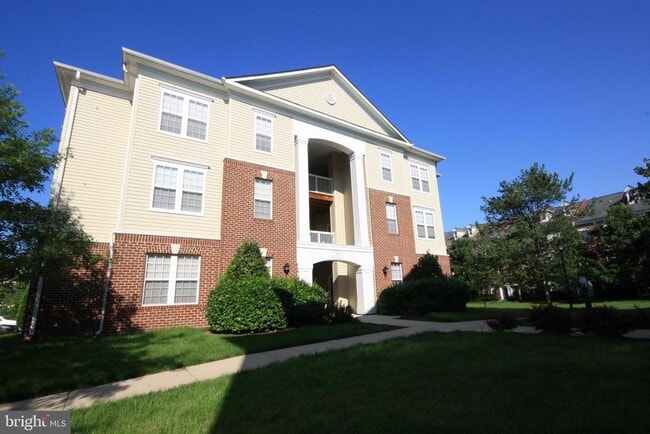 Building Photo - 22691 Blue Elder Terrace Unit 204 Rental