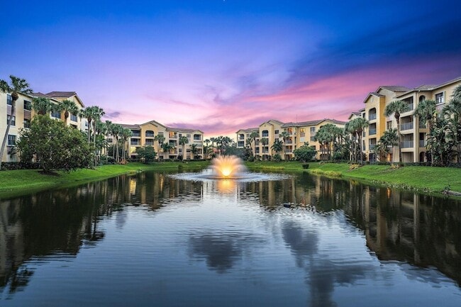 Building Photo - 700 Uno Lago Dr Unit 404
