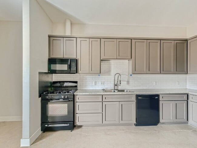 Photo - 3523 Gonzales St Unit 210