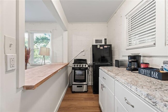 Photo - 255 Richardson Rd NW Unidad B