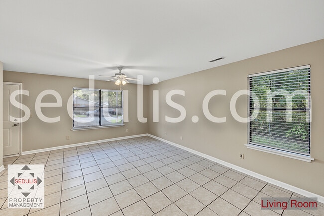 801B Sandpiper Dr