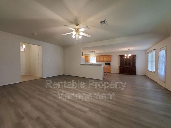 Photo - 1000 Eden St