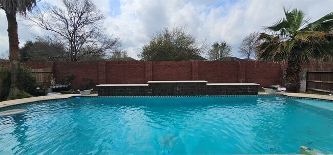 Photo - 6027 Turner Shadow Ln