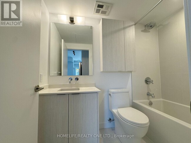 Photo - 176 Clonmore Dr