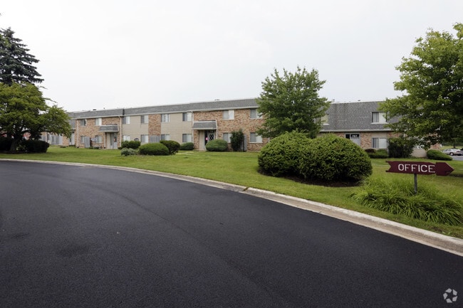 Maple Leaf Apartments