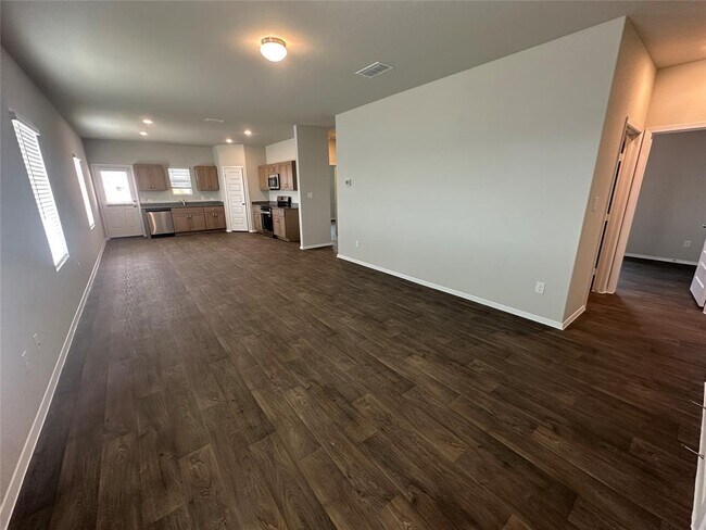 Photo - 2701 Derwent Dr