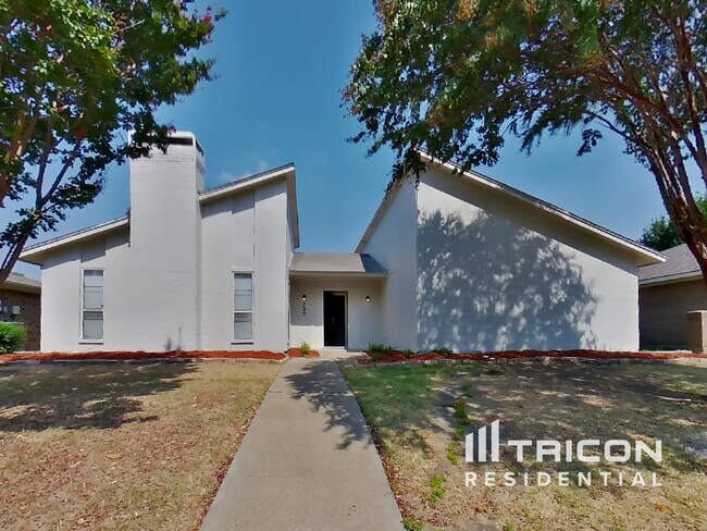 Photo - 725 Villa Ridge Dr