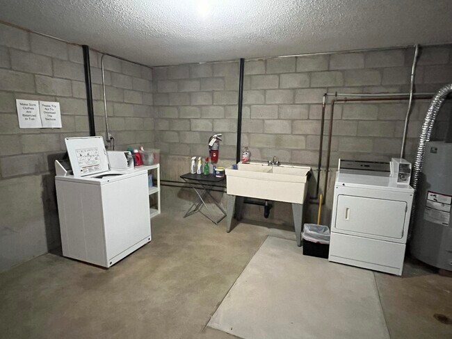 Lakeview Apartments