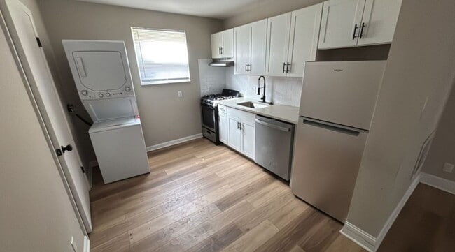 Photo - 1772 N Star Ave Unit 1772 B