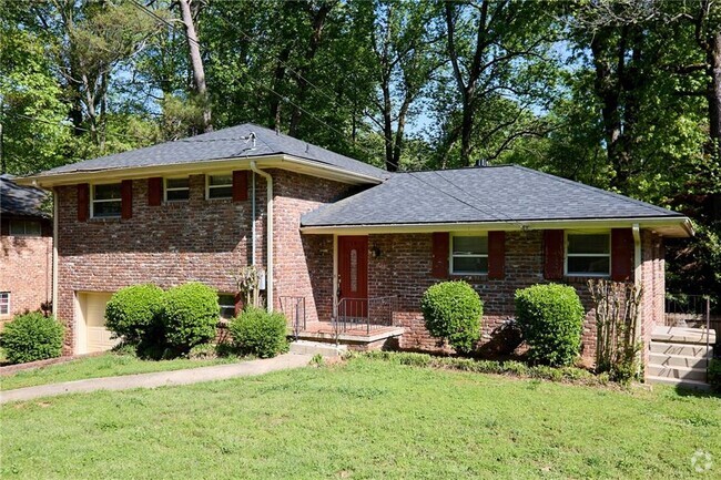 Building Photo - 1950 Farris Dr Rental