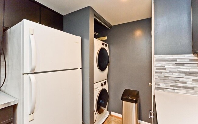 Photo - 15645 Easthaven Ct Unit 1011