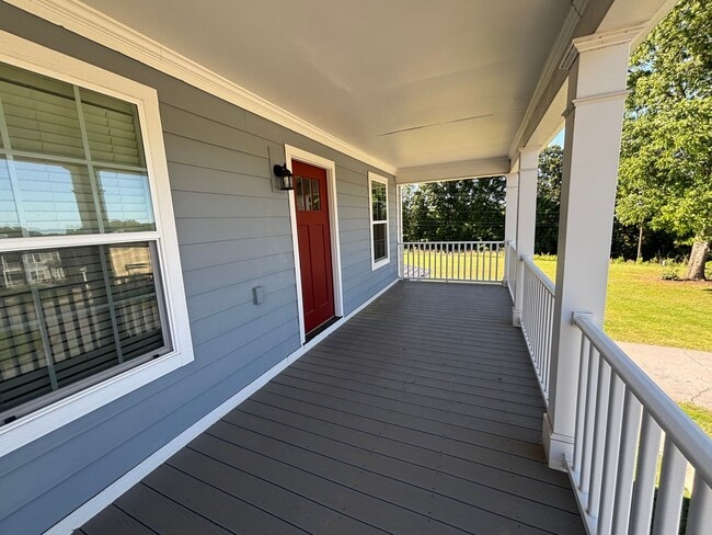 Photo - Beautiful 3 Bedroom, 2 Bathroom Stacked Duplex in Anderson, SC