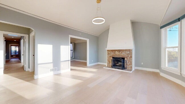 Photo - Remodeled 2 Bedroom | 1.5 Bathroom | Spaci...