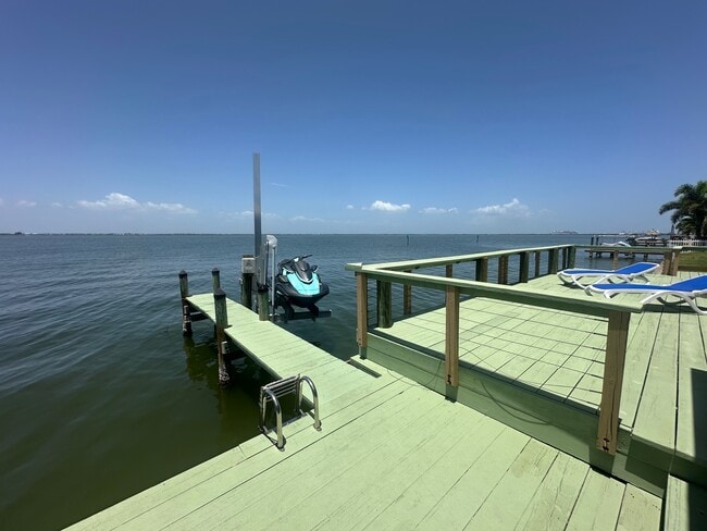 Building Photo - 498 Brightwaters Dr Rental