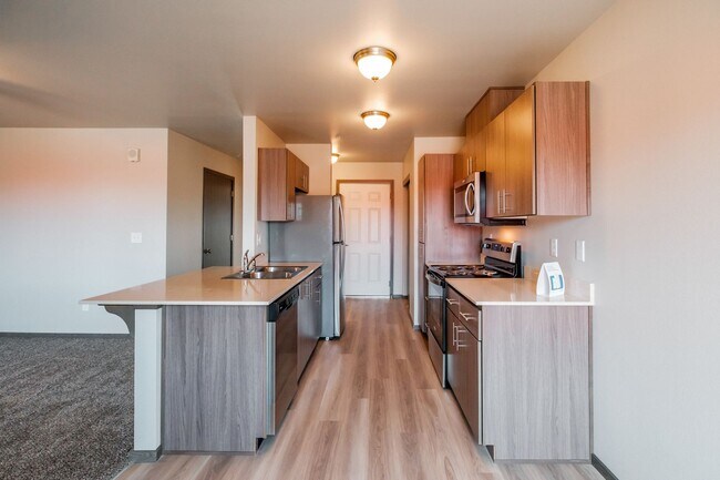 4 Corners Apartments